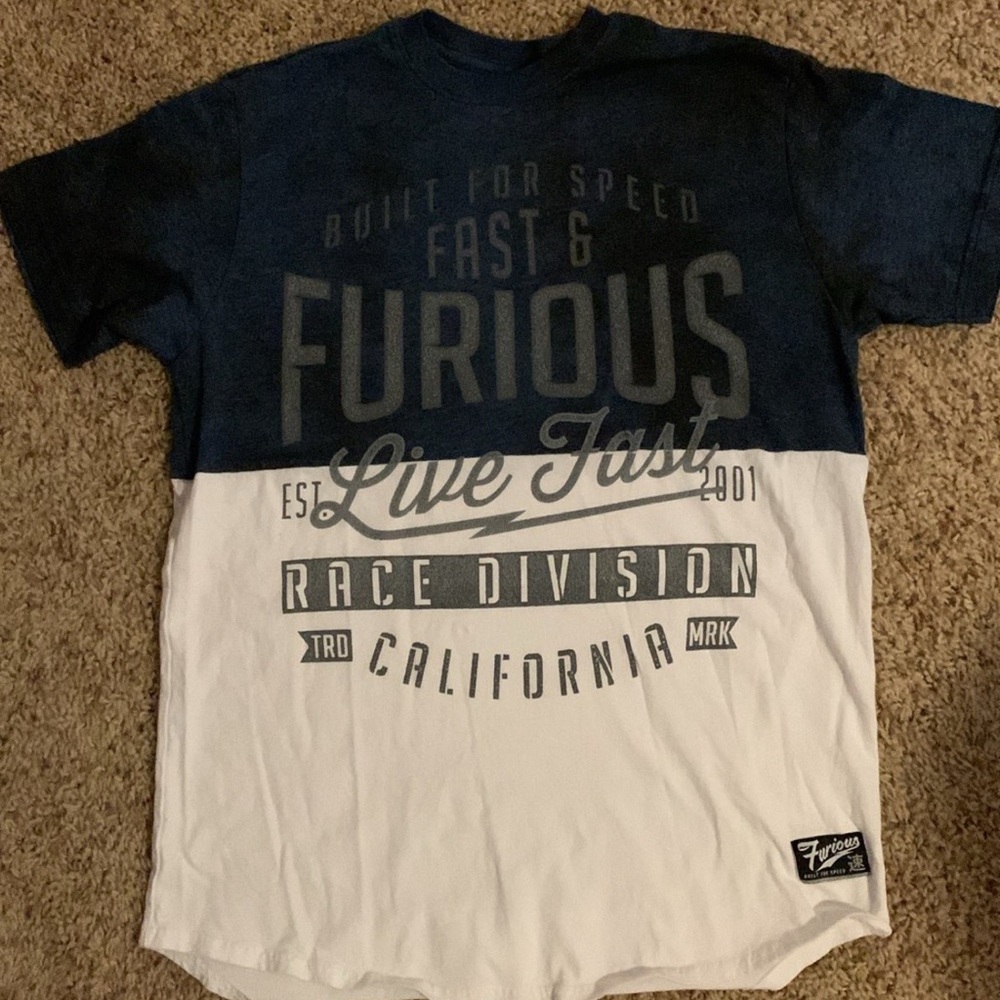 Fast & Furious by Affliction Men's Blue and White Graphic T-Shirt NWOT Size M